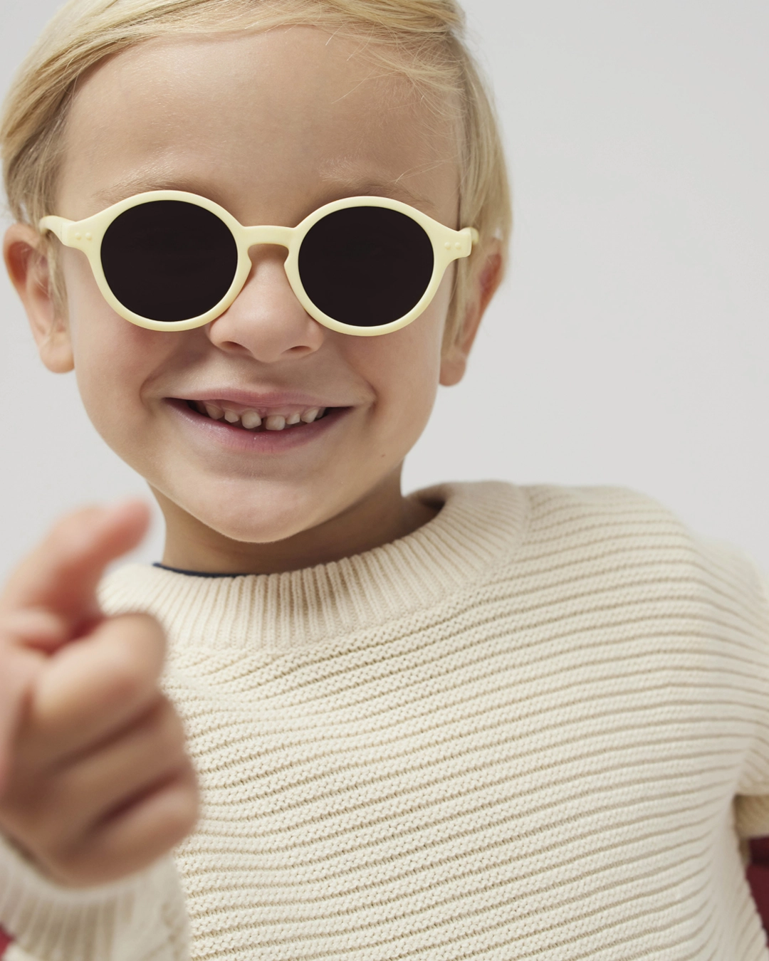 kidsp35ac74_00-izi_sunkidsplus_lemonade_01_1.jpg