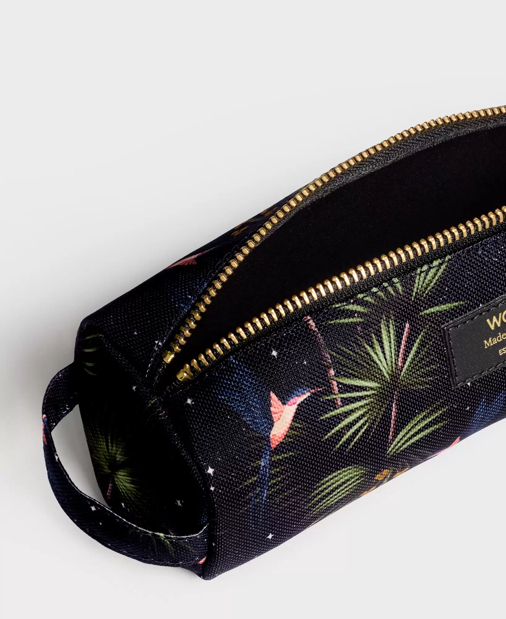 WOUF-MPS220013-Pencil-Case-Paradise-Detail.jpg (1)