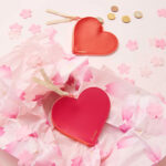 2_Macins-Heart,-Red-purse