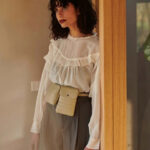 2_Gurnu-soma-Yuki-belt-bag,-grain-milk,-Monk-&-Anna