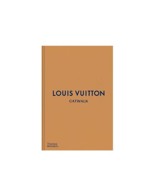 Ikonisko kolekciju gramata Louis Vuitton Catwalk