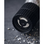 3_Sals-trauks---dzirnavinas-Salt,-Secret-blend,-Nicolas-Vahe