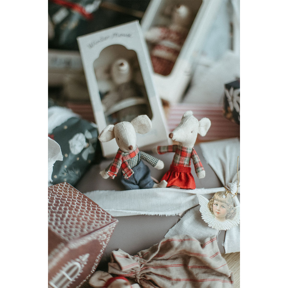 9_MAILEG_MANILLA_CHRISTMAS