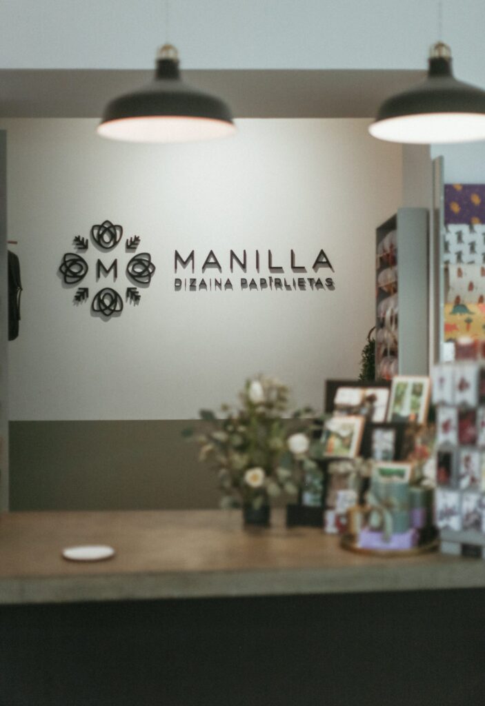 Manilla dāvanu un papīrlietu veikals