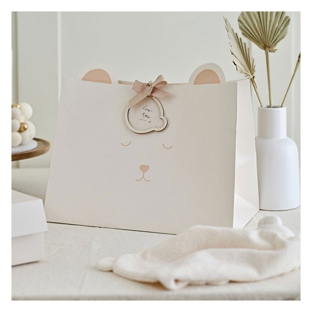 2_Davanu-maisins-Teddy-Bear,-liels