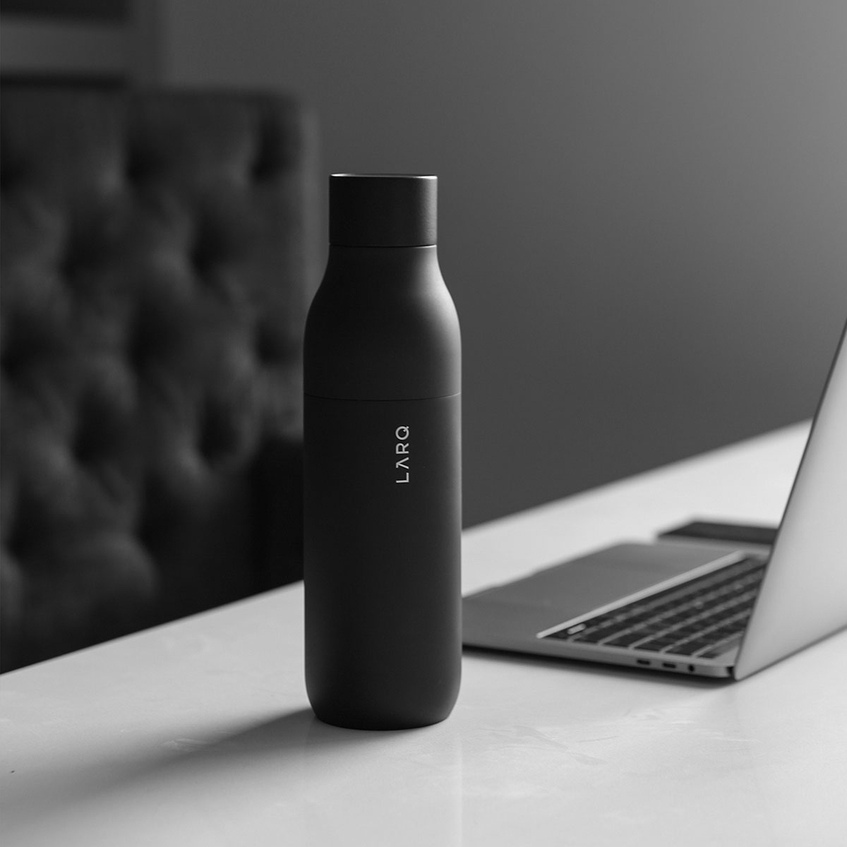 2_Udens-pudele-Larq-bottle-Filtered,-PureVis™-LED-UV-C-Black,-750-ml
