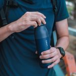 2_Udens-pudele-Larq-bottle-Twist-top,-Monaco-Blue,-500ml,-Insulated