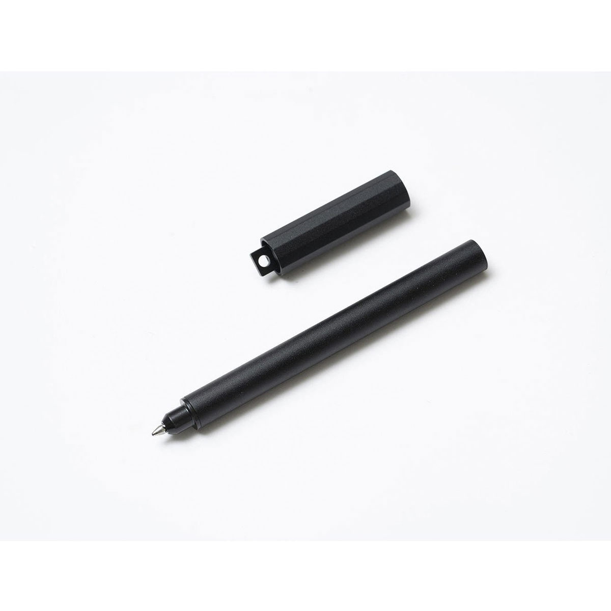 2_Magnetiska-lodisu-pildspalva-Aluminum,-Black
