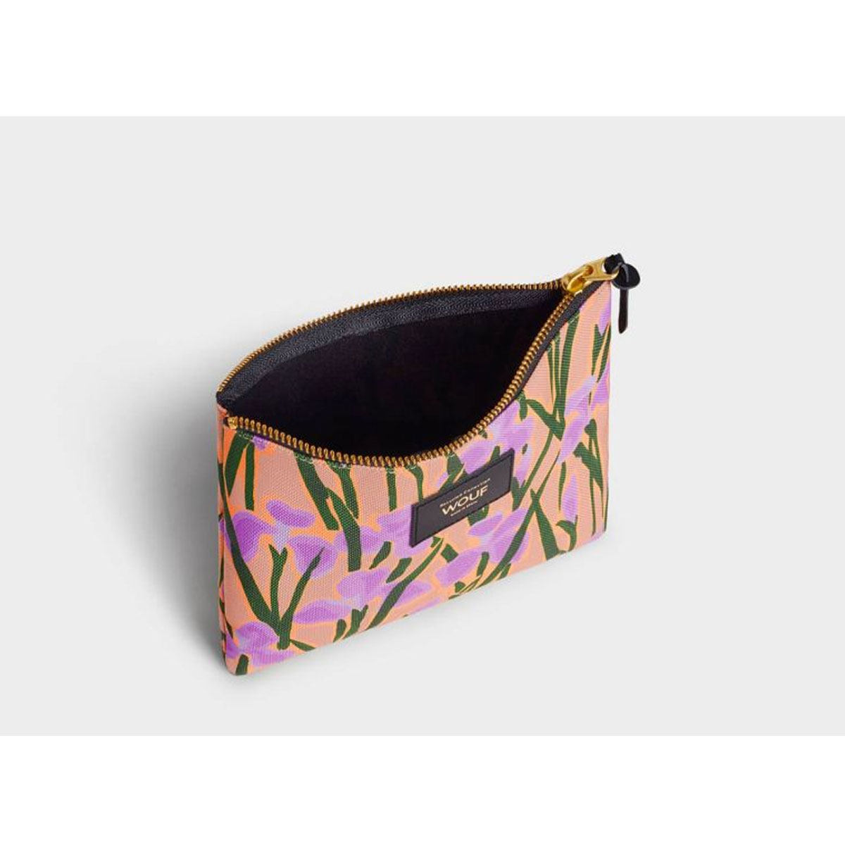 2_Maks---somina-Iris,-Pouch,-Wouf