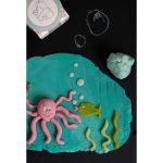 2_Plastilins,-Roza,-120-g,-Mici