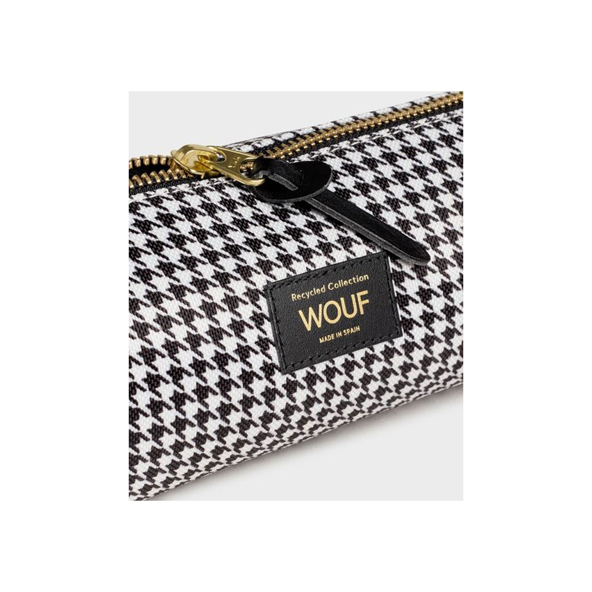 3_Penalis-Celine,-Pencil-case,-Wouf