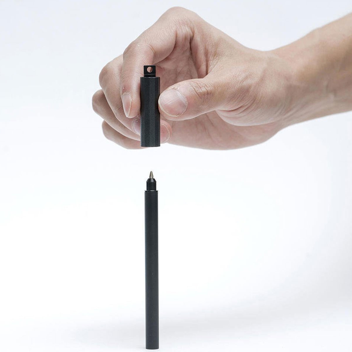 5_Magnetiska-lodisu-pildspalva-Aluminum,-Black