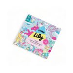 Plakats-ar-uzlimem-Lily,-Omy