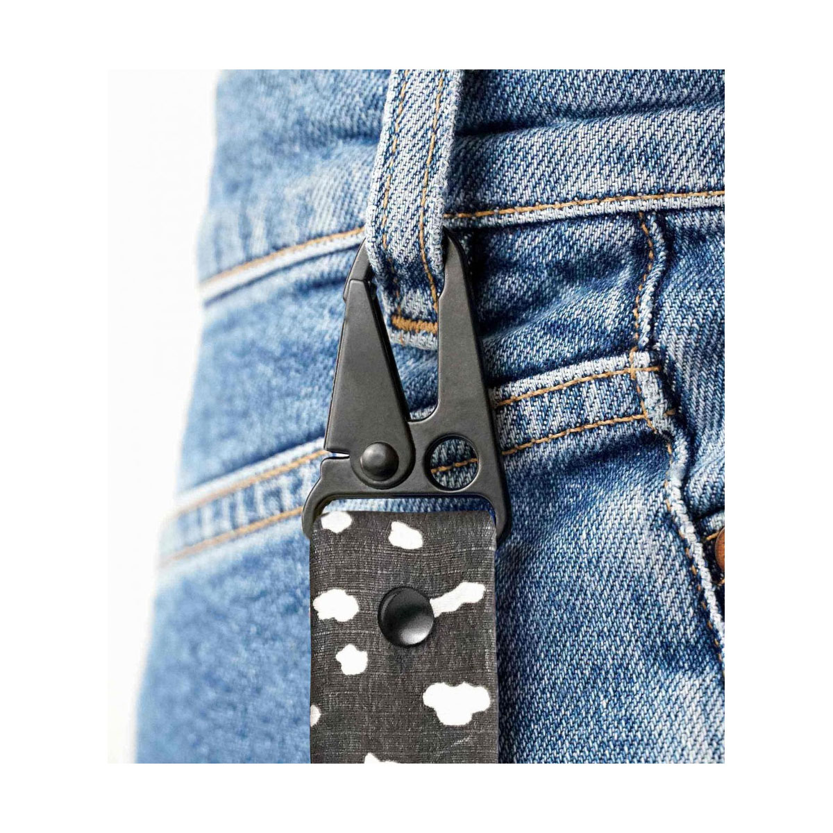 2_Atslegu-piekarins-Black-sprinkle,-Notabag