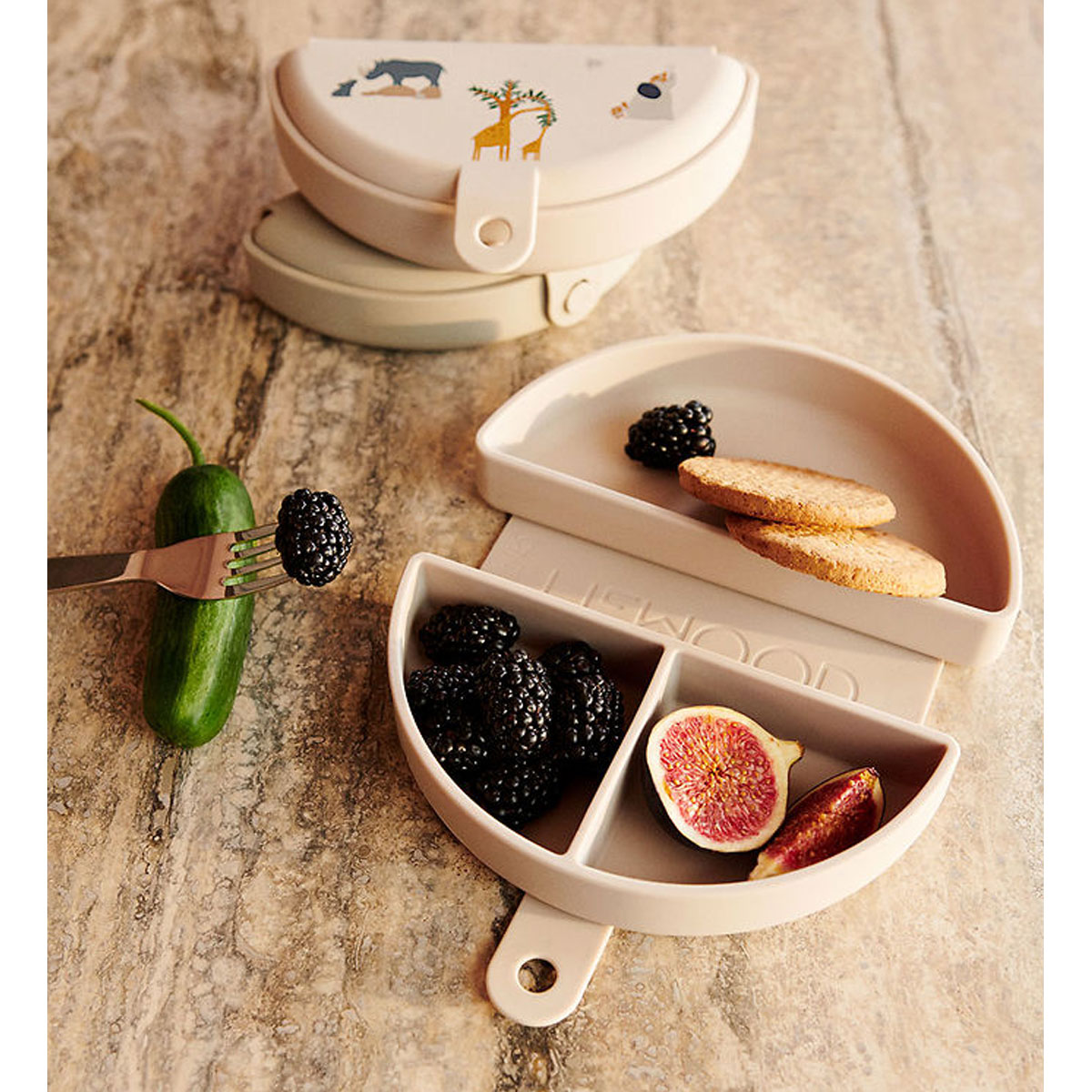 3_Atlokama-uzkodu-karbina-Eugene,-All-together-Sandy,-Foldable-Snack-Box,-Liewood