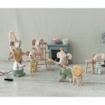 2_Rotalu-apgerbs-cemodana-Clown-clothes,-Mouse,-Maileg