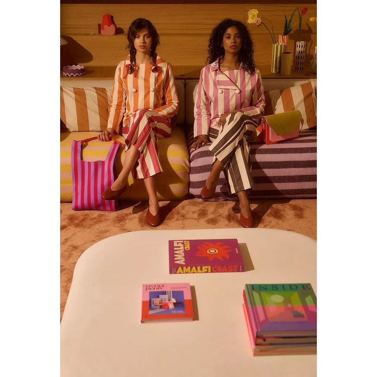 3_Iepirkumu-soma-Knitted-Stripes,-Positano-purple-+-sunset-lilac,-The-Sticky-Sis-Club The Sticky Sis Club strīpaina iepirkumu soma ikdienai