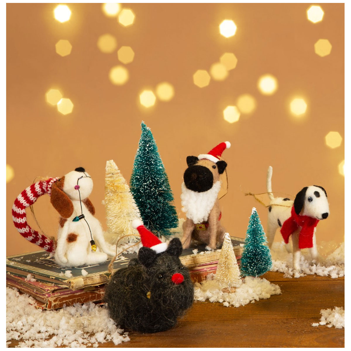 2_Filca-dekors-Dog-with-Fairy-Lights