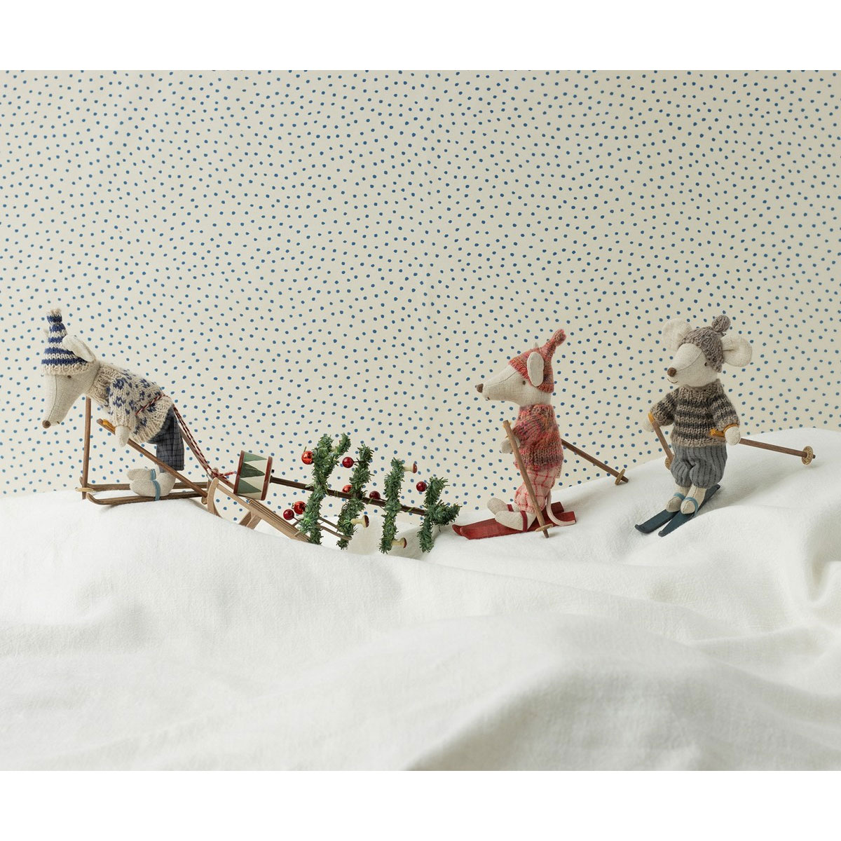 2_Miksta-rotallieta-Winter-mouse,-Maileg