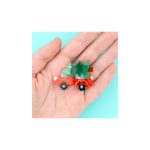 2_Matu-spradze-Christmas-Car,-Coucou-Suzette