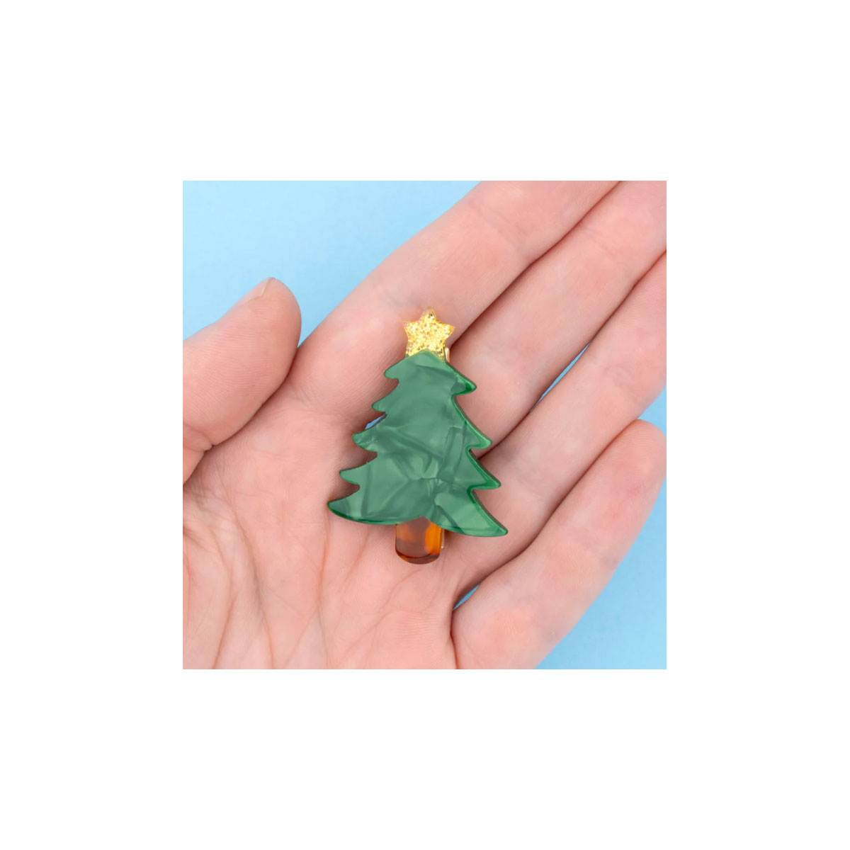 2_Matu-spradze-Christmas-Tree,-Coucou-Suzette