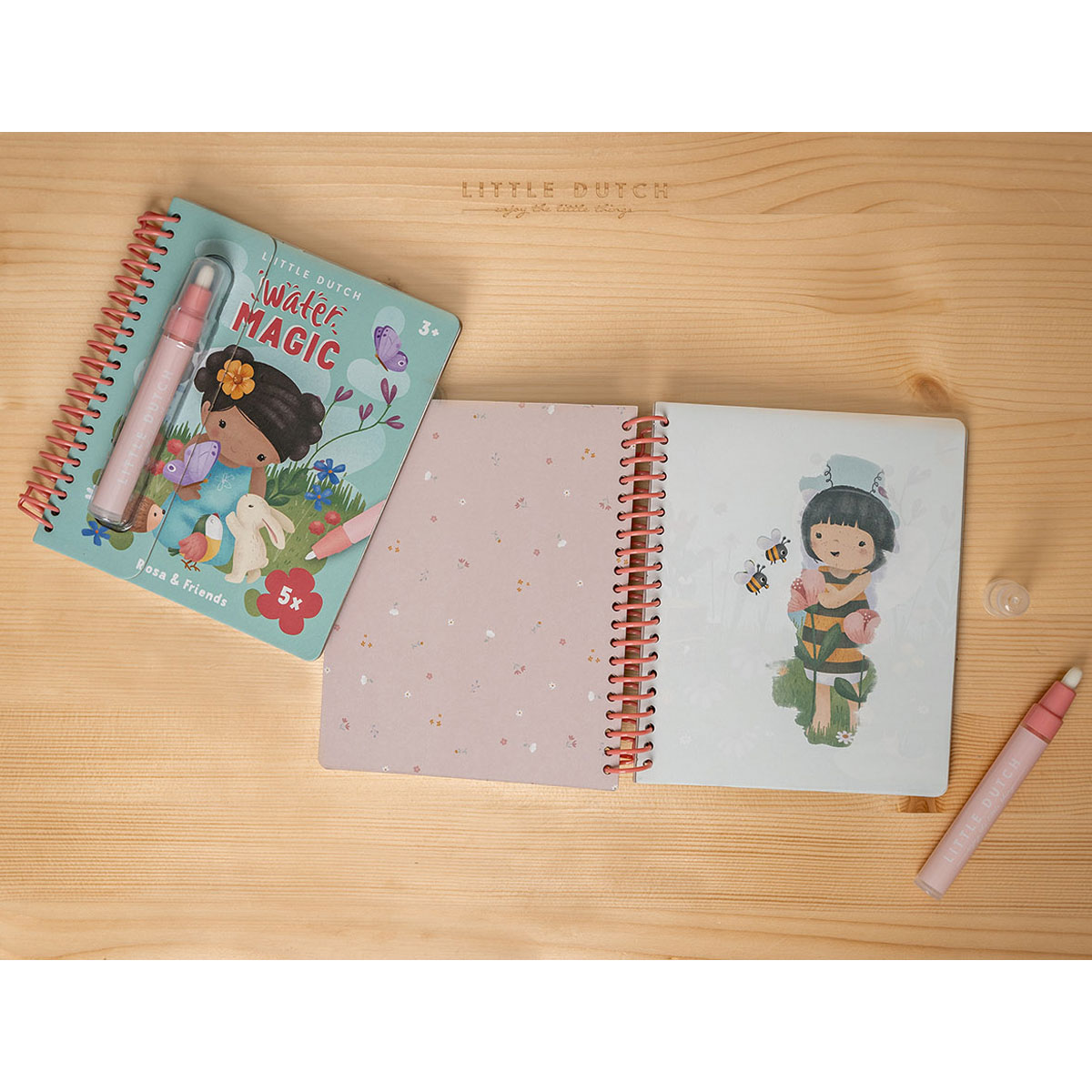 4_Krasojama-gramata-Rosa-and-Firends,-Little-Dutch
