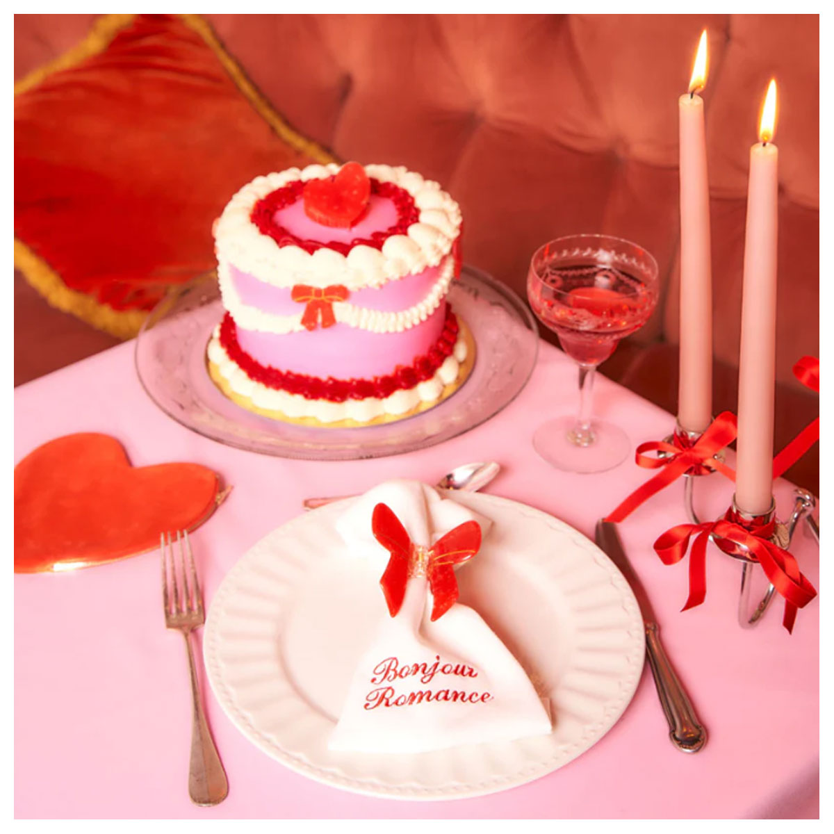 4_Matu-klipsis-Red-Bow,-Coucou-Suzette