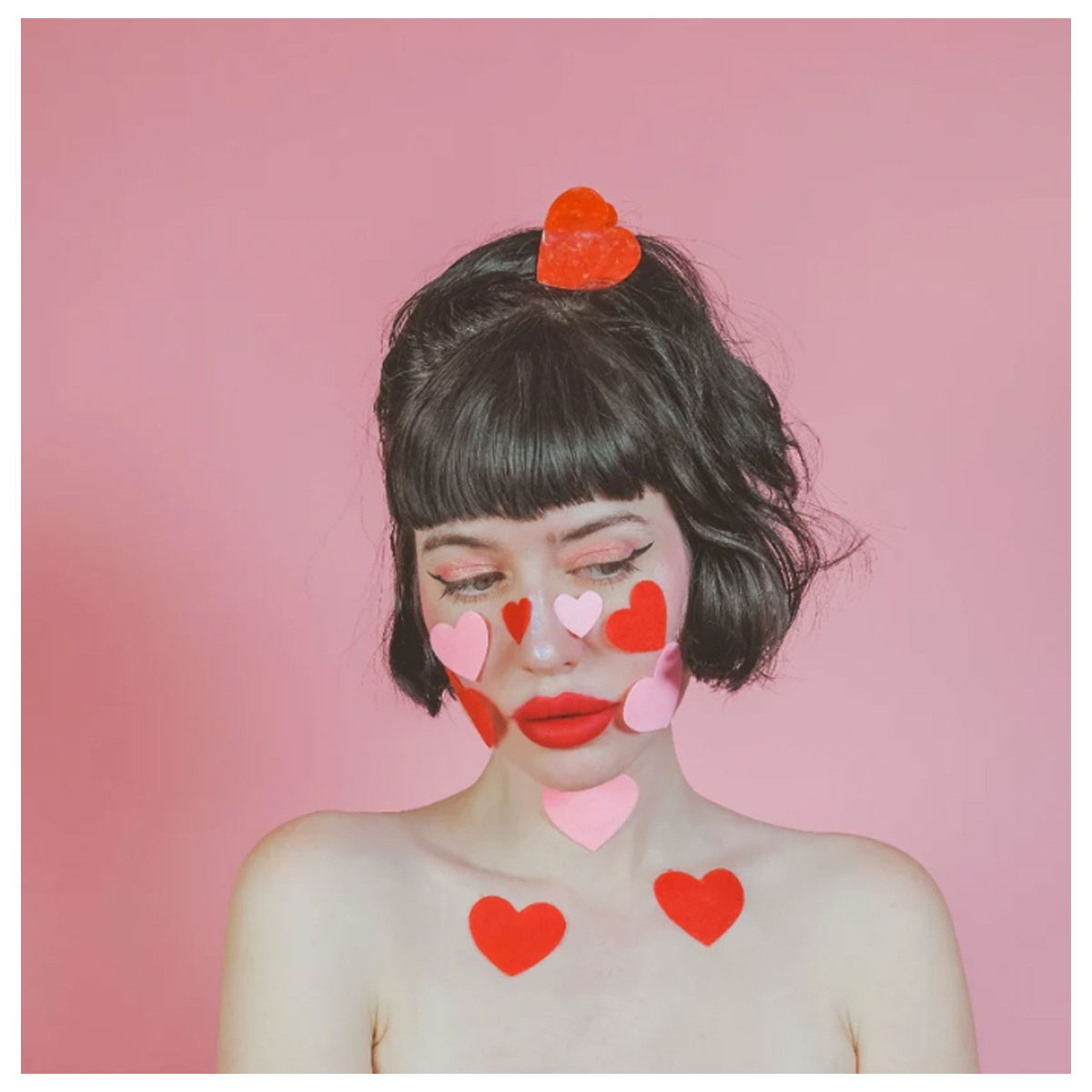 2_Matu-klipsis-Red-Heart,-Coucou-Suzette