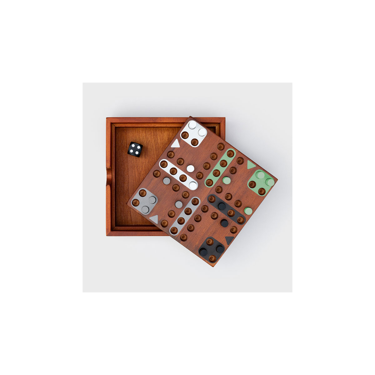 2_Spele-Ludo,-Iron-&-Glory