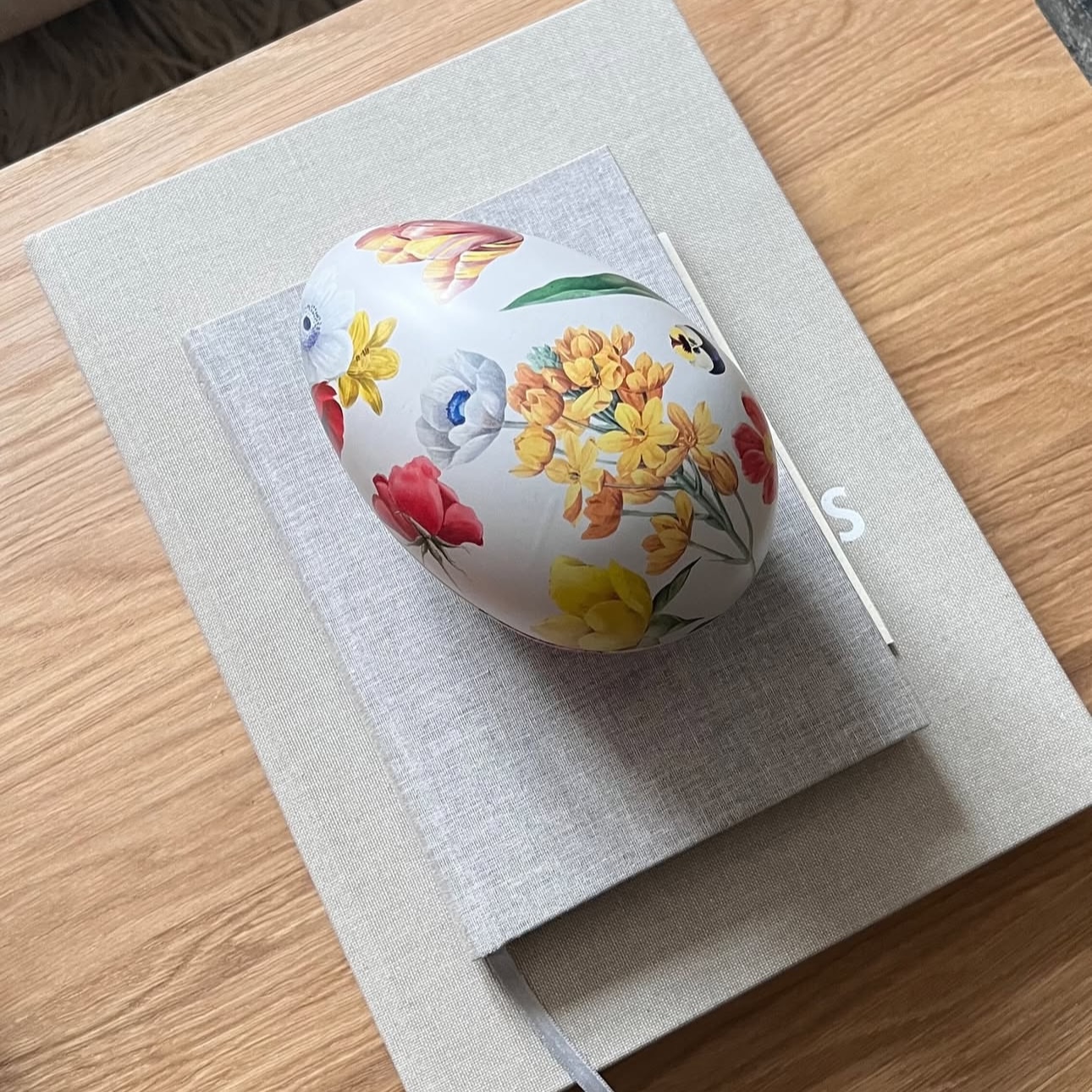 Gava egg metāla Lieldienu ola Gava egg metāla Lieldienu ola
