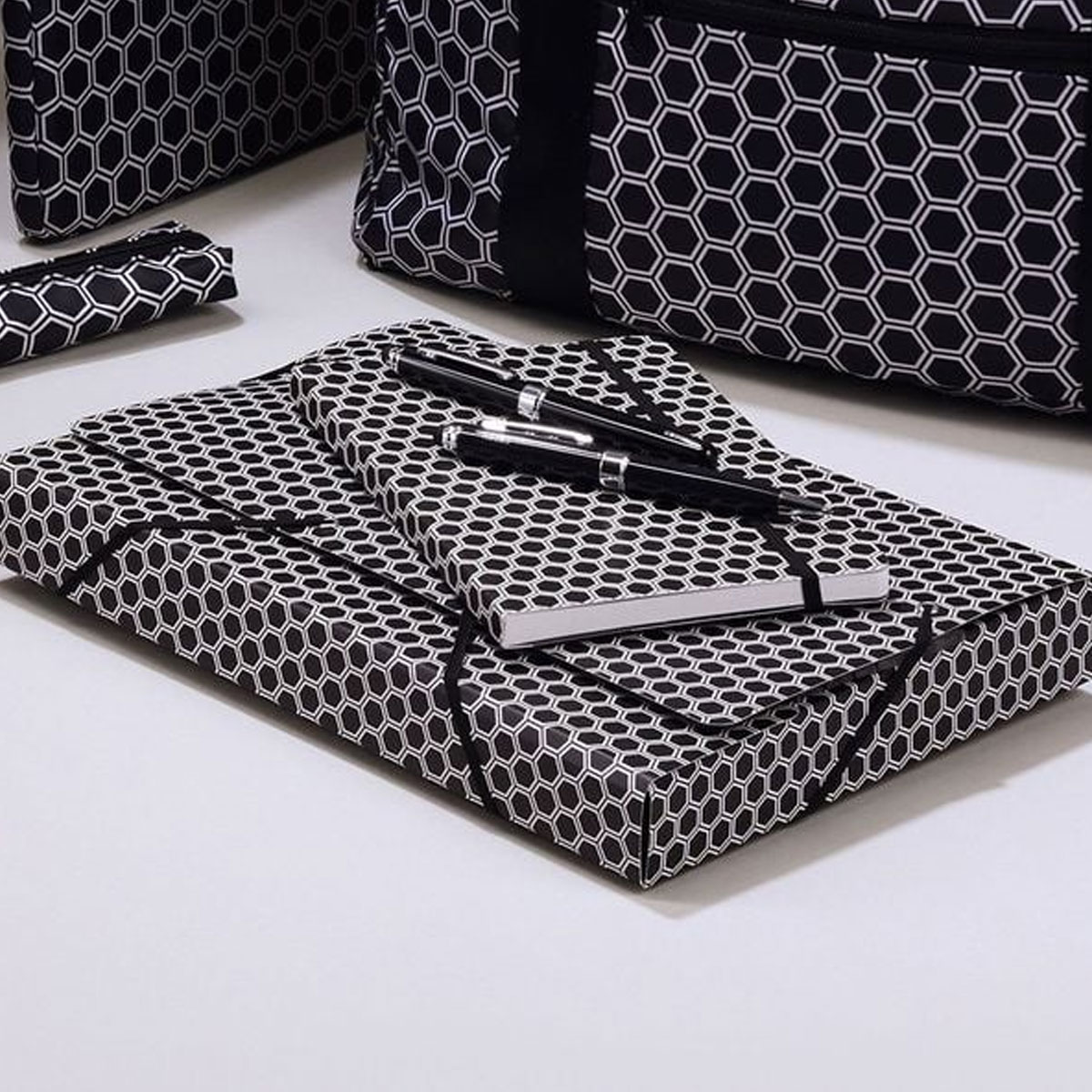 2_Mape-de-Luxe-Hexagon,-A4+