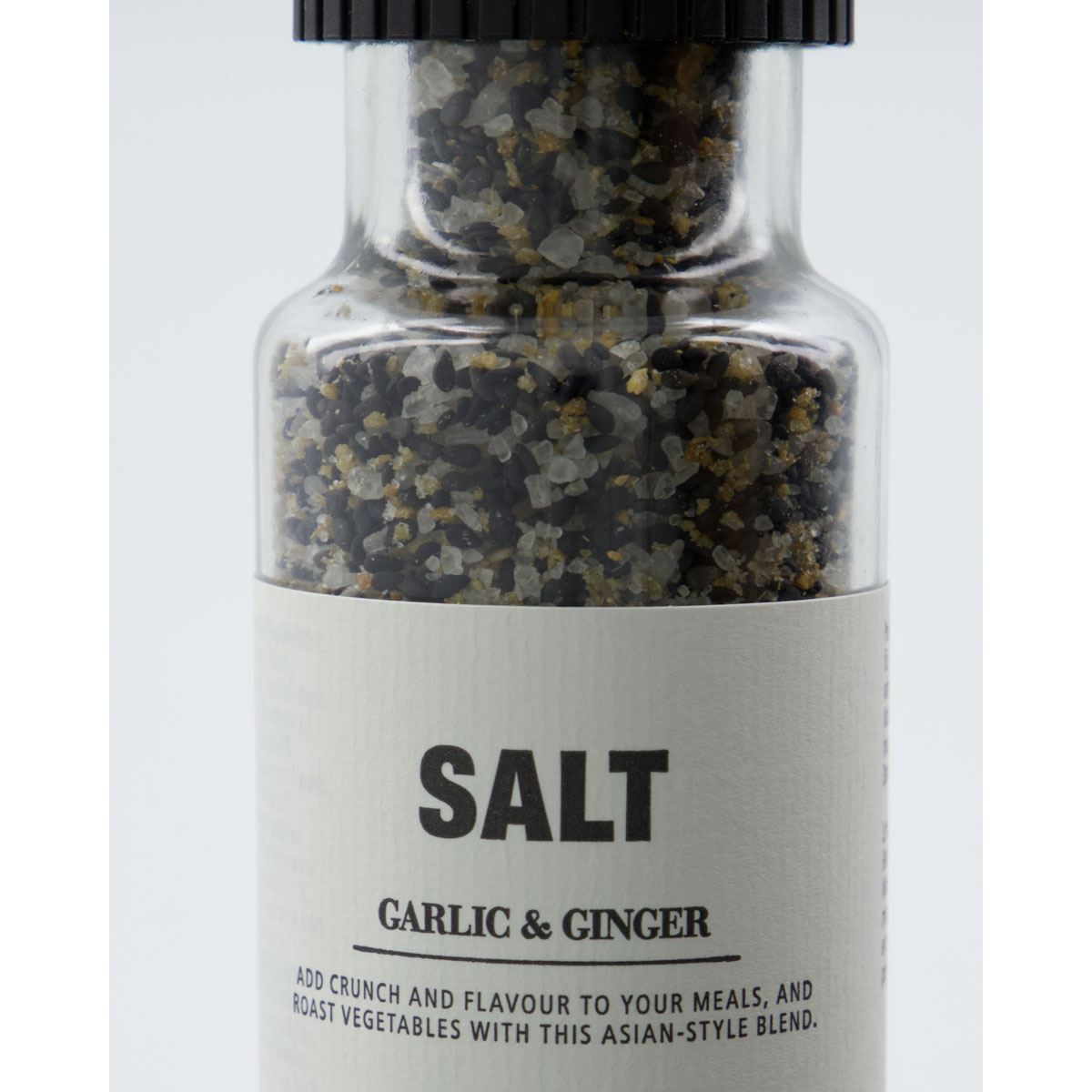 3_Sals-trauks---dzirnavinas-Salt,-Garlic-&-ginger,-Nicolas-Vahe