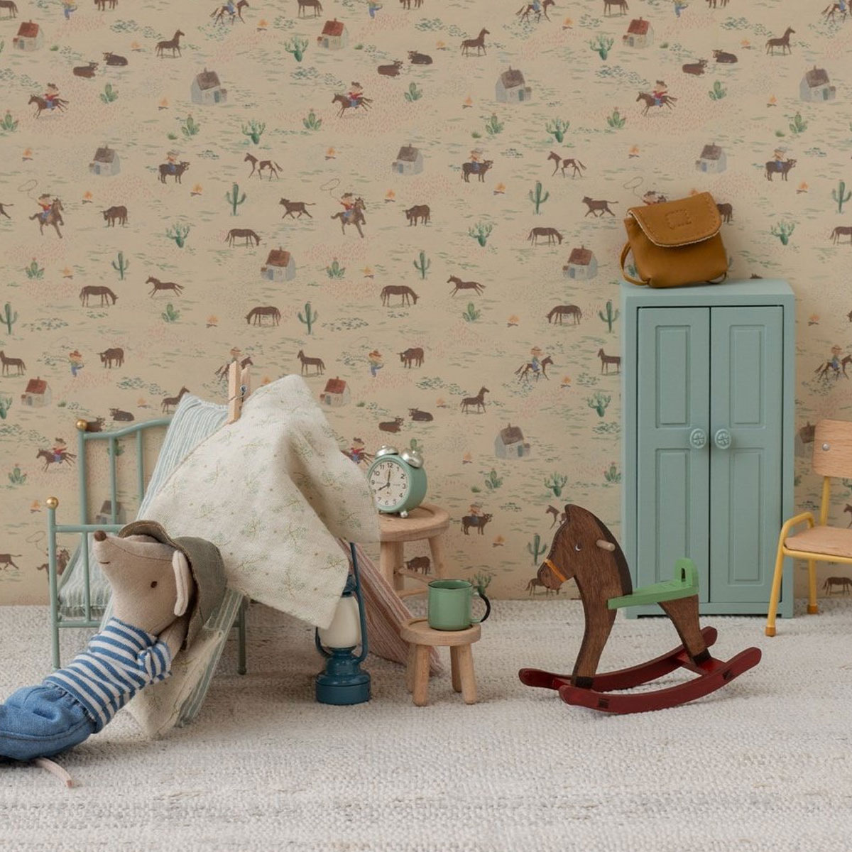 1_Rotalu-supulzirdzins-Rocking-horse,-Dark-brown,-Maileg