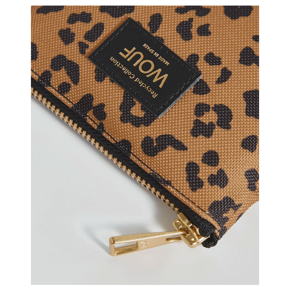 2_Maks-Agar,-Small-Pouch,-Wouf