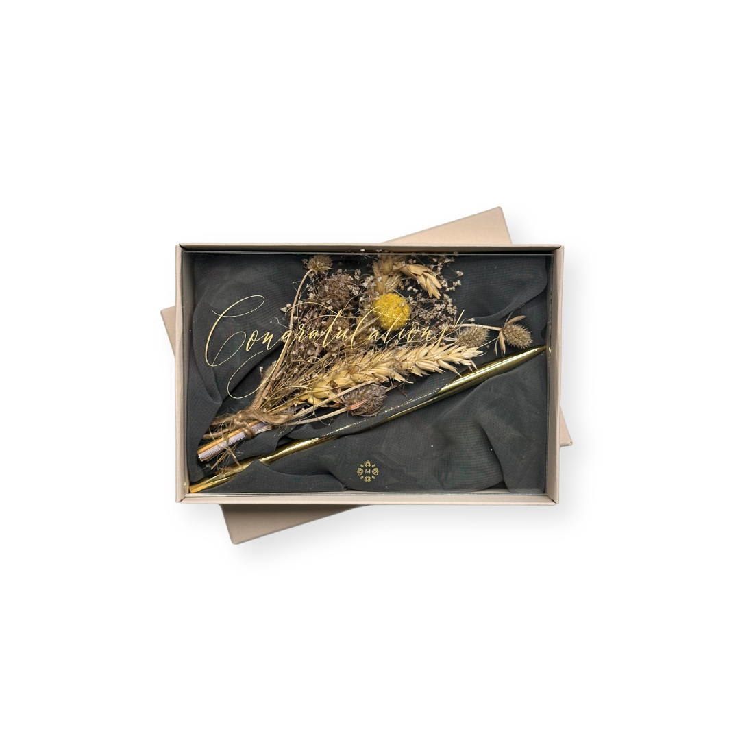 flowerbox_school_congratulations_Manilla