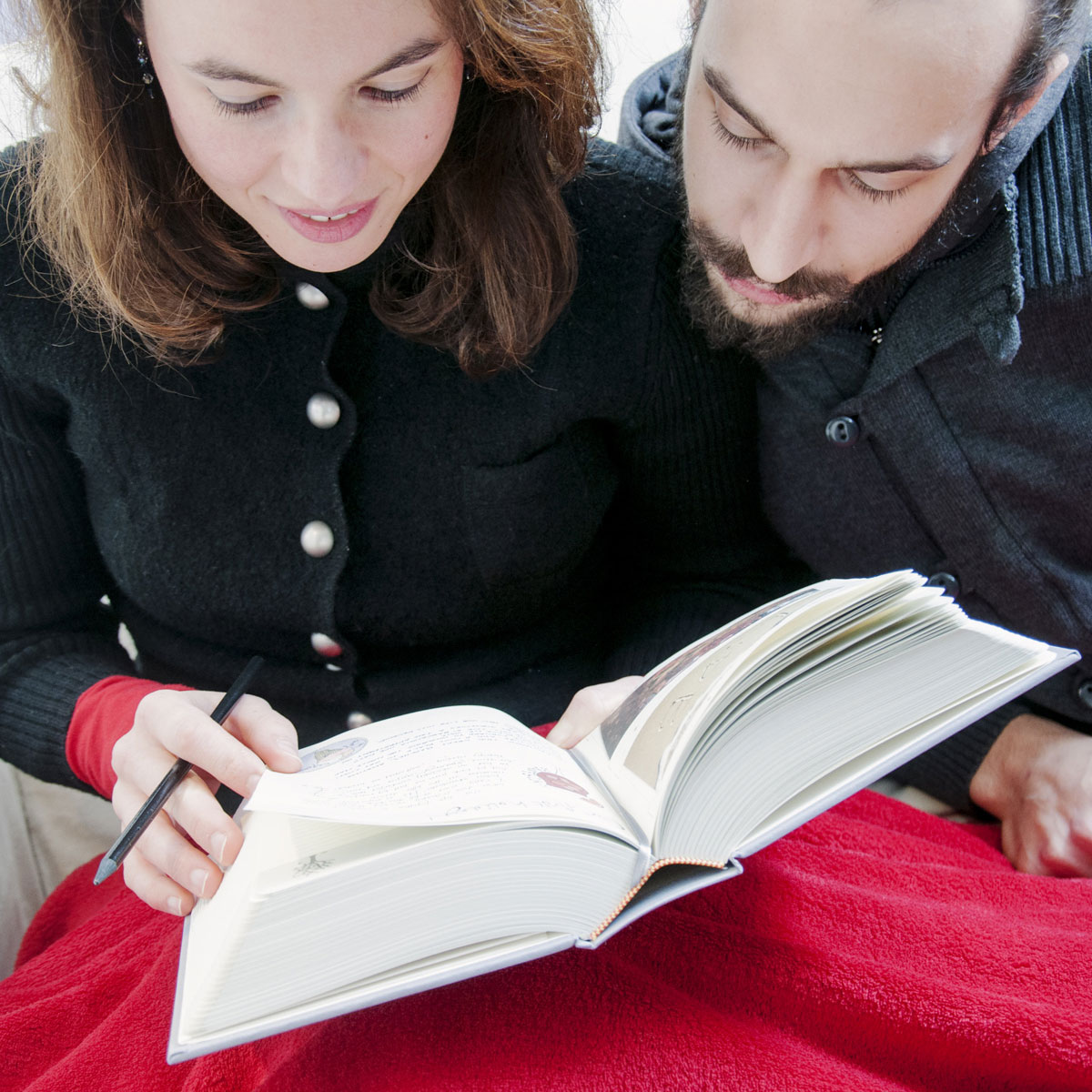 3_Atminu-gramata-Our-Life-Story,-Lifetime-Diary,-Black