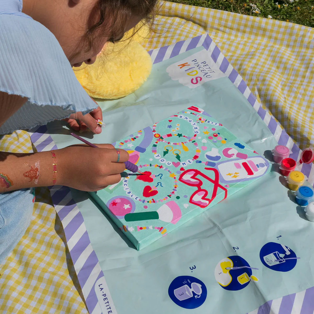 2_Gleznosanas-komplekts-Besties,-Paint-by-Numbers-Kids