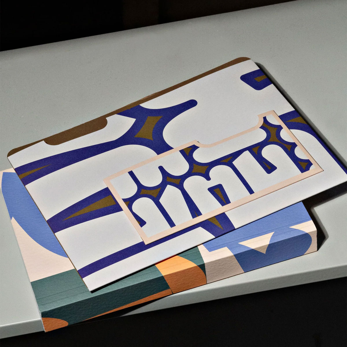 2_Mapite-Hinoki-Archive-Folder,-A5,-The-Completist
