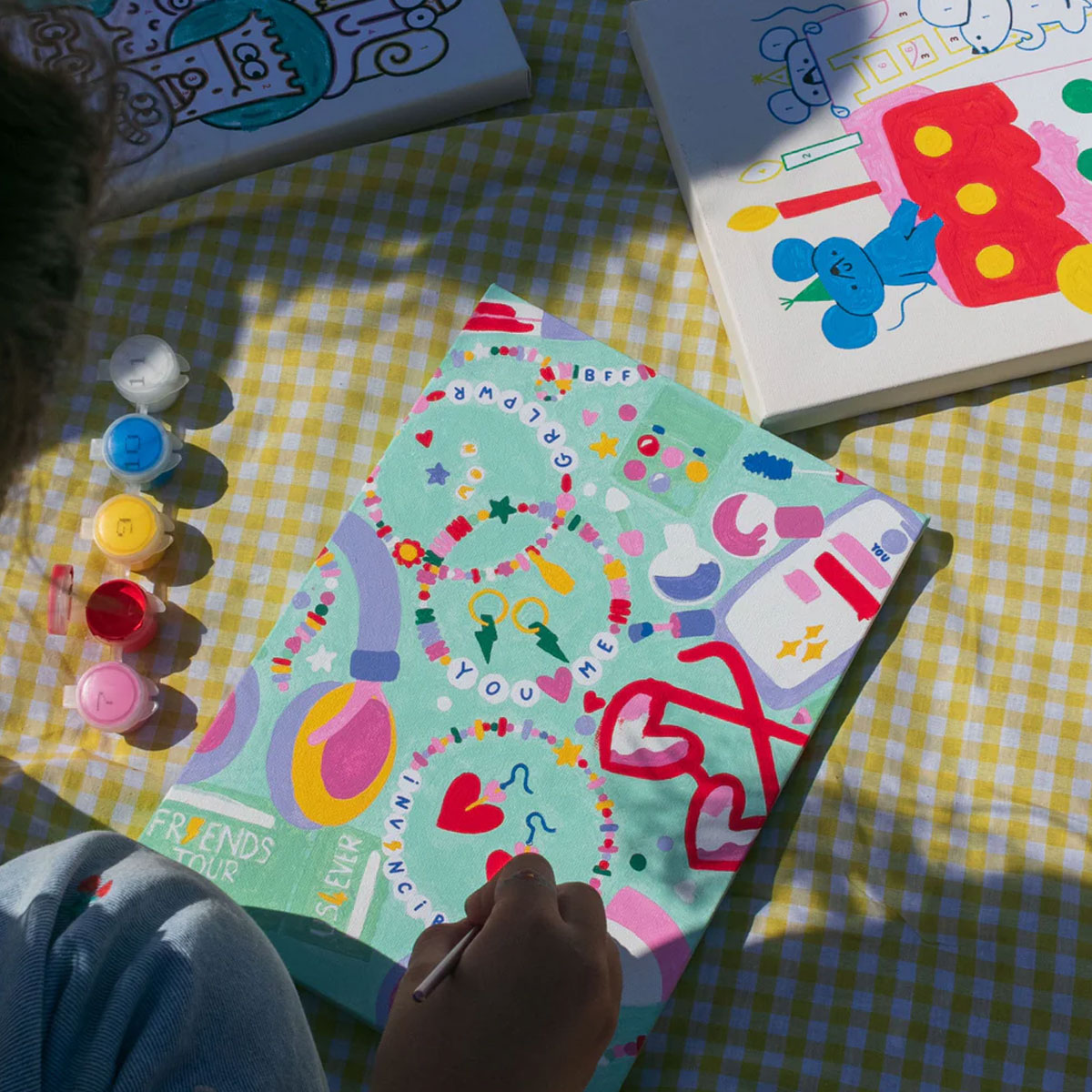 3_Gleznosanas-komplekts-Besties,-Paint-by-Numbers-Kids