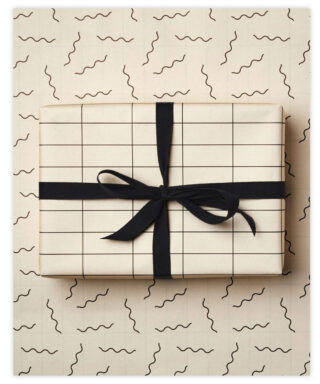 Dāvanu iesaiņojamais papīrs Ivory Grid & Squiggle, loksne