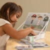 3_Magnetiska-spele-Dress-up-Jim-&-Rosa,-Little-Dutch