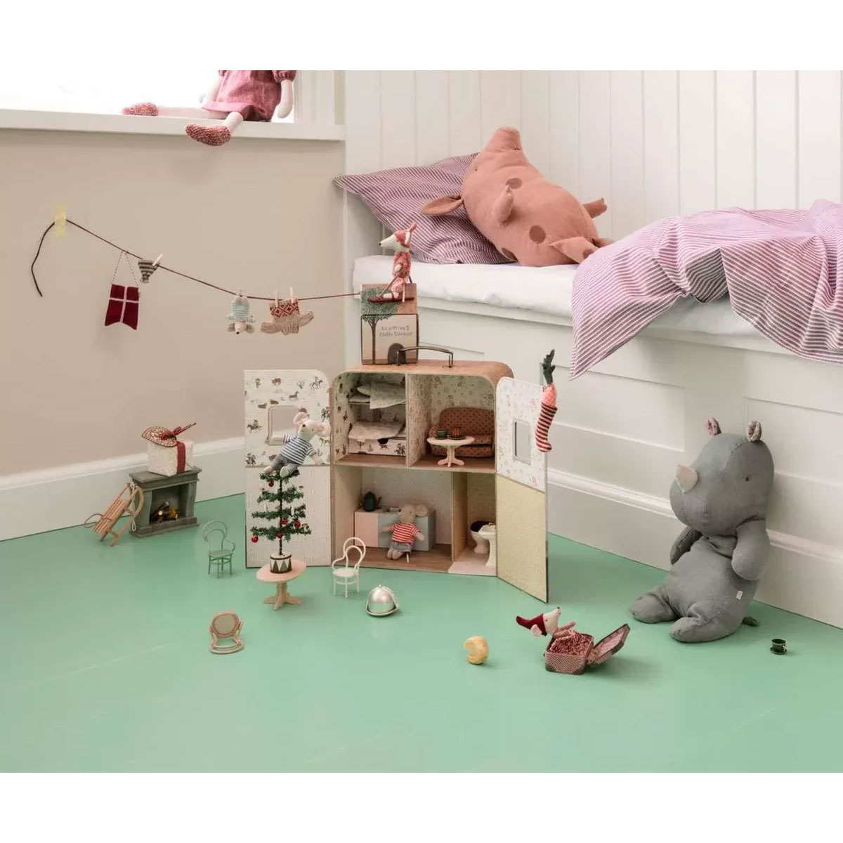 3_Rotalu-maja-koferis-SuitCasa,-Mouse,-Maileg