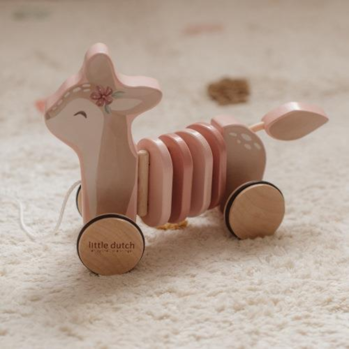 Velkama rotaļlieta Pull along wiggle Deer, Little Dutch-2-Manilla