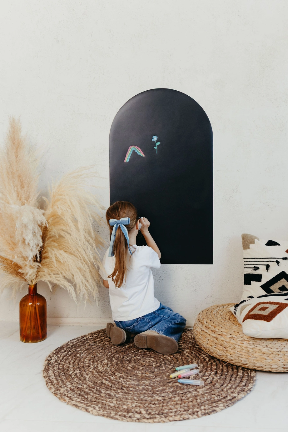 magnetiska-tafele-melna-arch5.jpeg