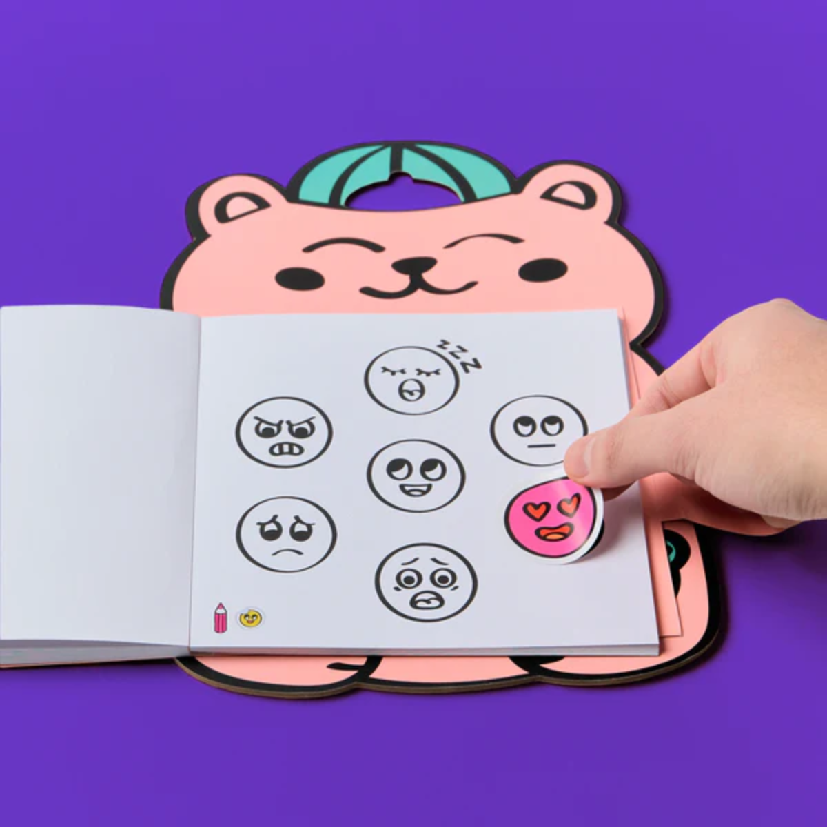 Uzlīmju grāmata Montessori Emotions, Omy-Manilla-3