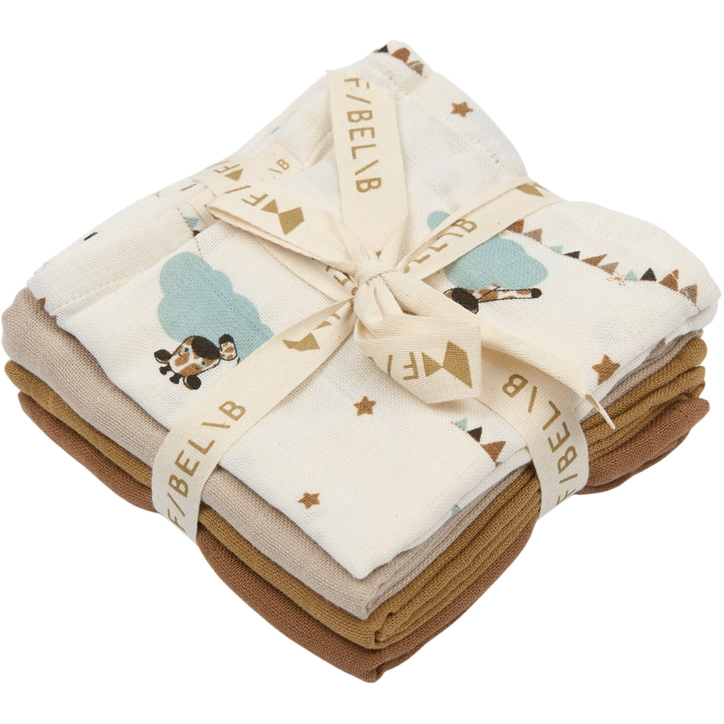 muslina-autini-fabelab-Giraffe_On_The_Air-5