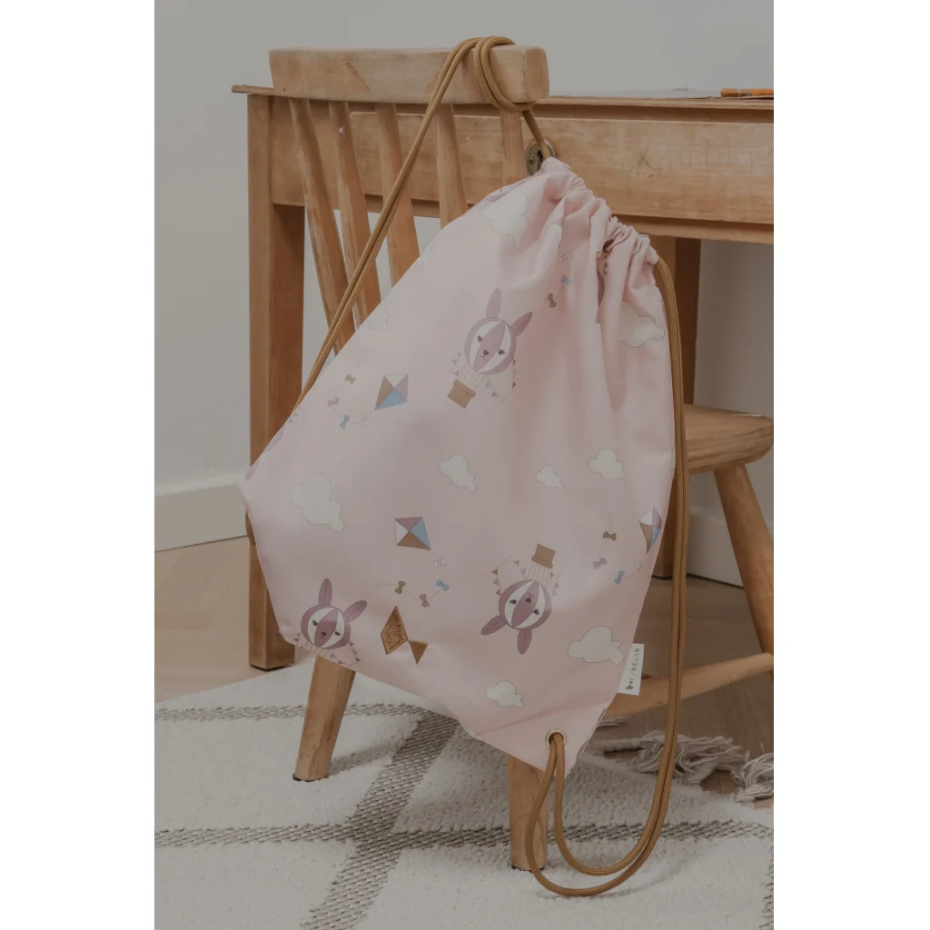 sporta-maisins-air-bunny-pink-fabelab-manilla-kids1.jpg